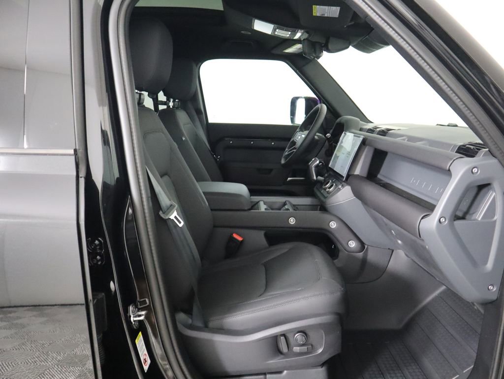 New 2026 Land Rover Defender 110 S image 21