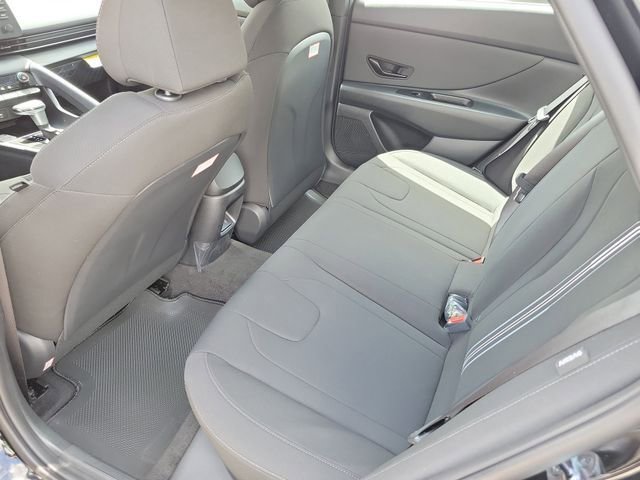 New 2026 Hyundai Elantra Sport FWD image 24