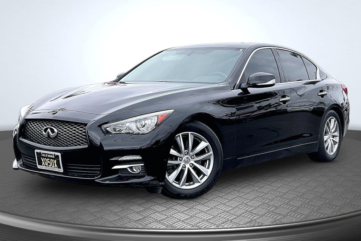 Used 2015 INFINITI Q50 Premium w/ Navigation Package image 12