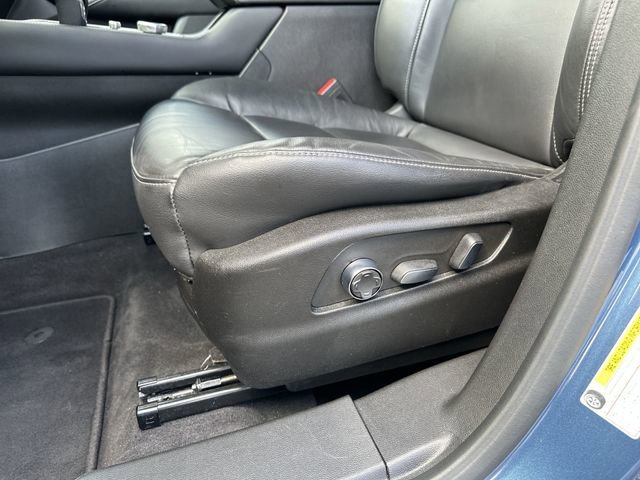 Used 2024 Cadillac XT4 Premium Luxury image 26