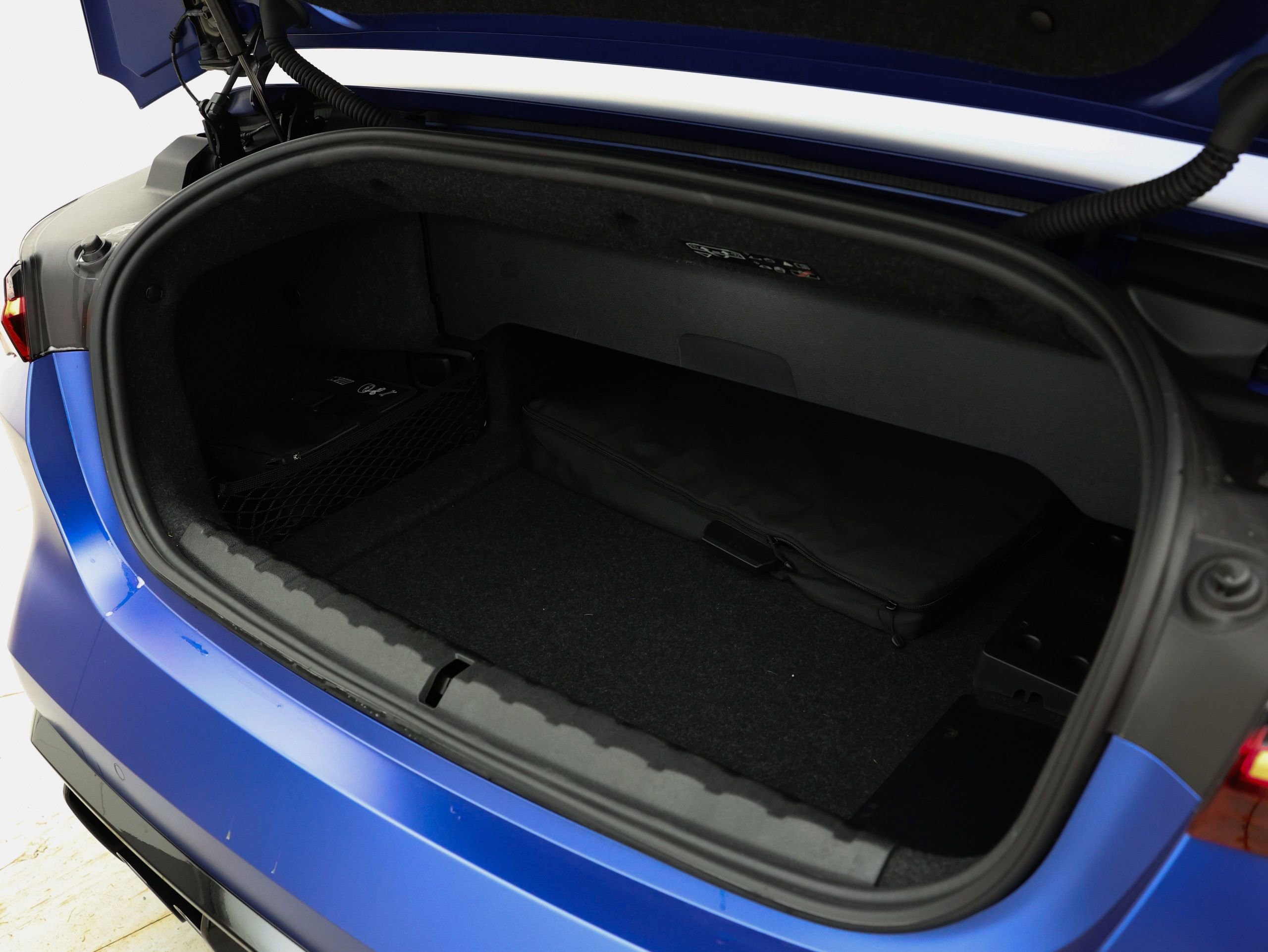 Used 2022 BMW M4 xDrive Competition image 28