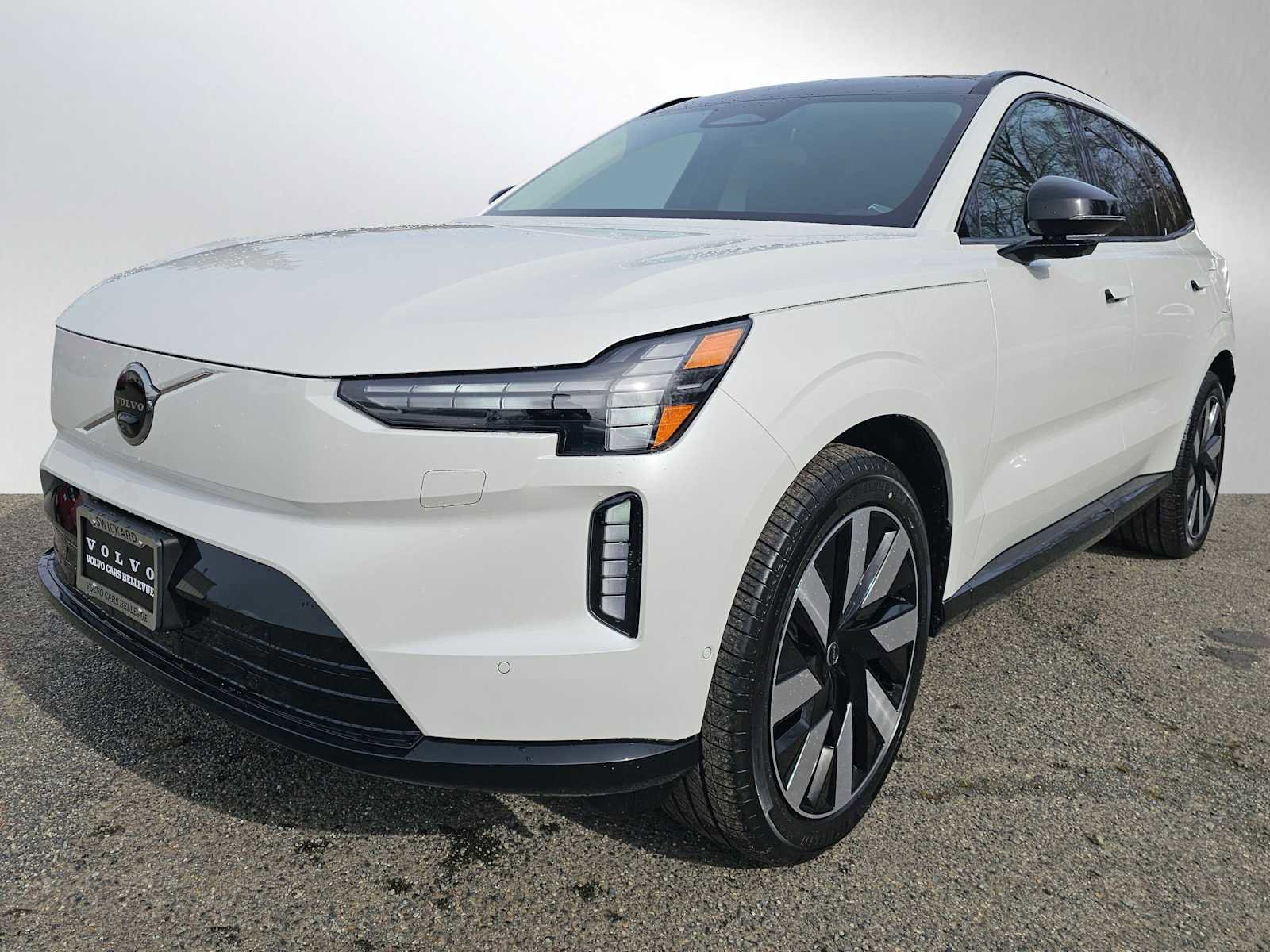 New 2026 Volvo EX90 Ultra image 7