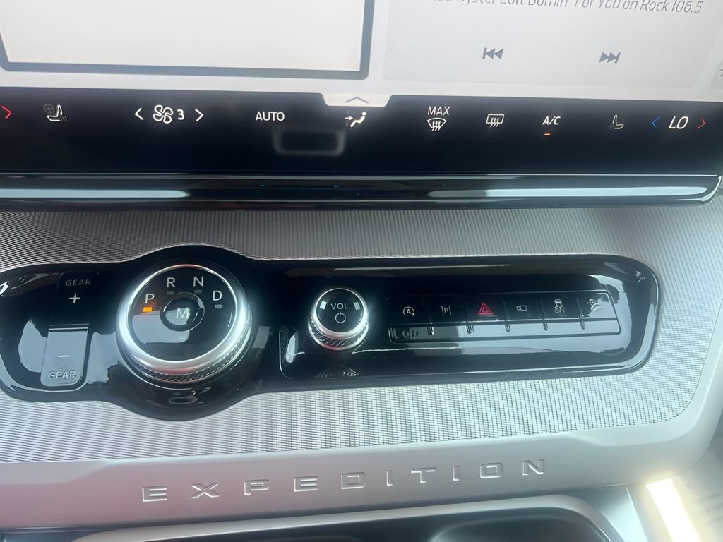 New 2027 Ford Expedition Max Active AWD/4WD image 24