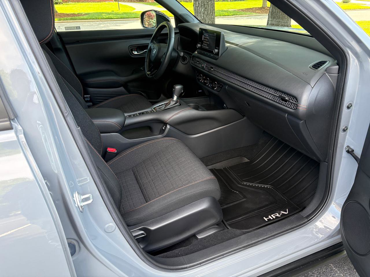 Used 2023 Honda HR-V Sport image 14