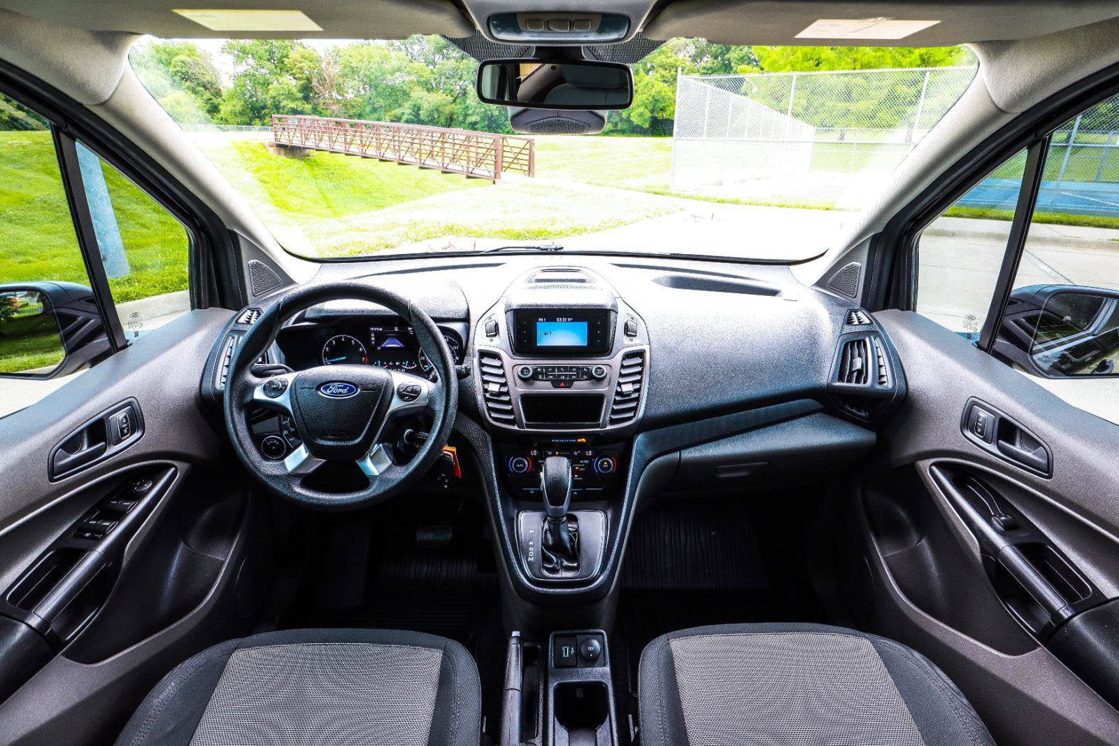 Used 2021 Ford Transit Connect XL FWD image 2