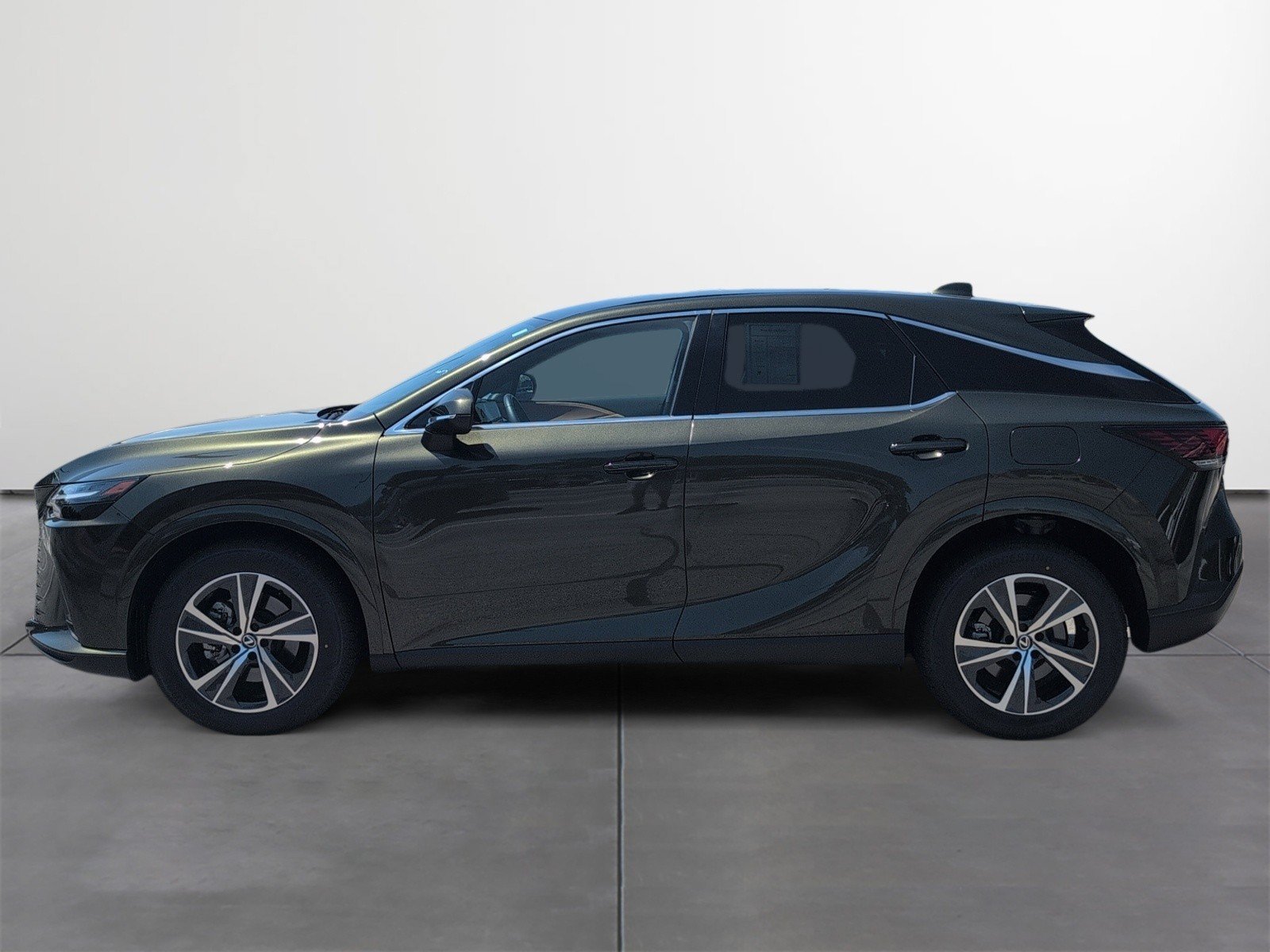 Used 2025 Lexus RX 350 FWD w/ Accessory Package (K3) image 3