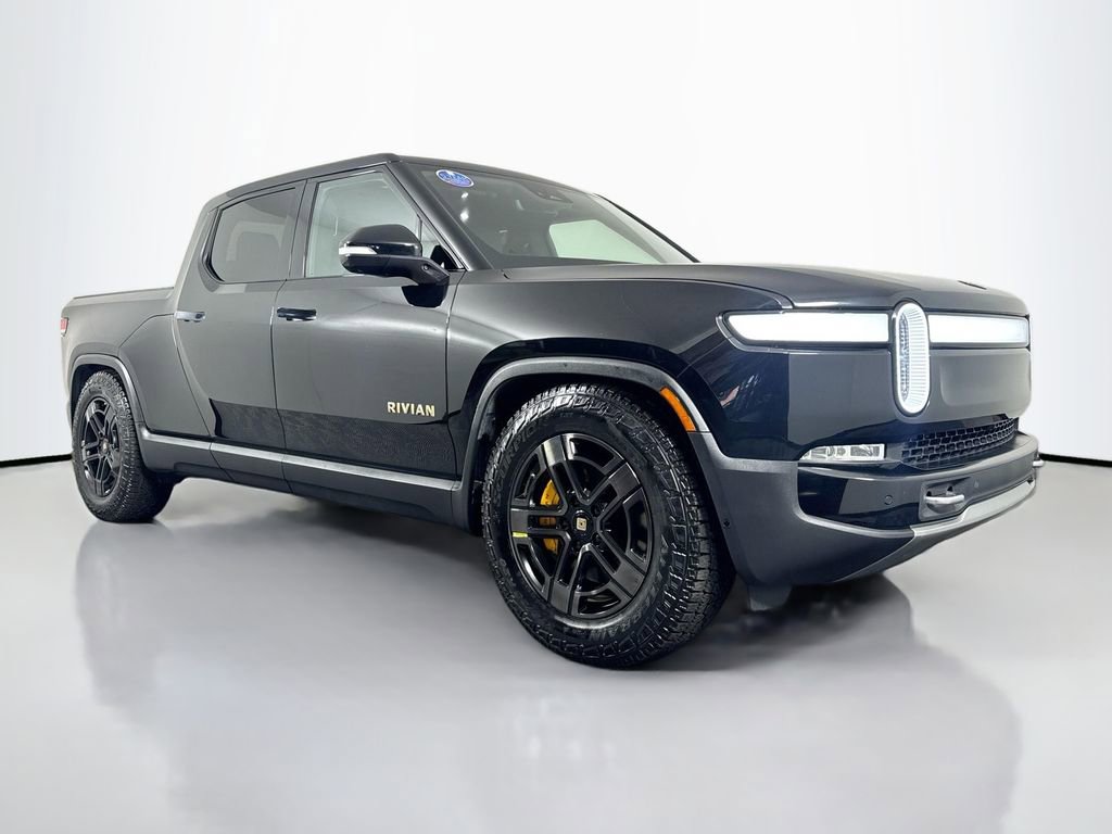 Used 2022 Rivian R1T Adventure image 3