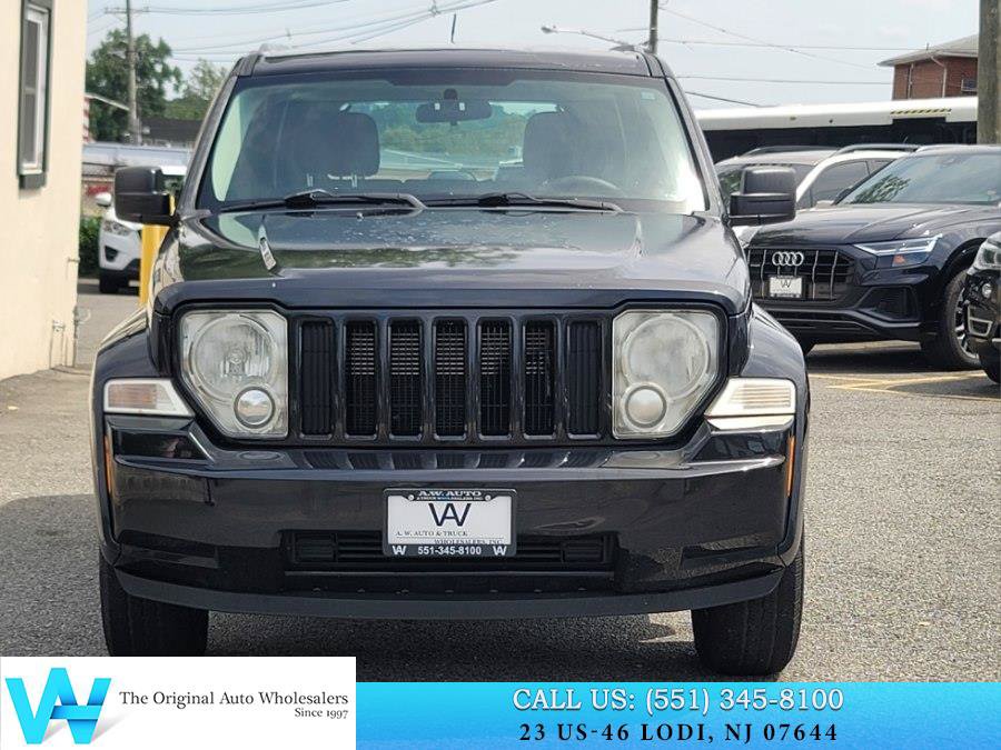 Used 2012 Jeep Liberty Sport AWD/4WD image 2