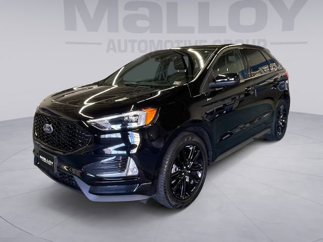 Used 2024 Ford Edge ST-Line w/ Class II Trailer Tow Package