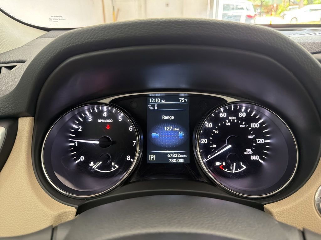 Used 2016 Nissan Rogue SL w/ SL Premium Package AWD/4WD image 29