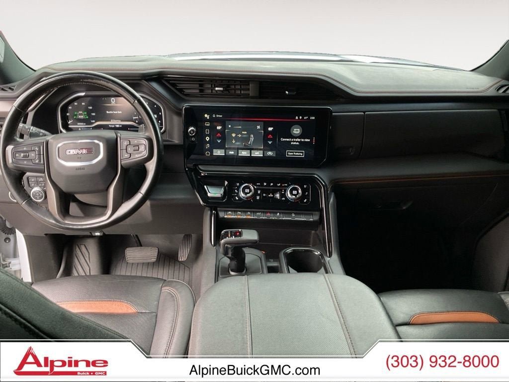 Used 2023 GMC Sierra 1500 AT4 w/ AT4 Premium Package AWD/4WD image 10