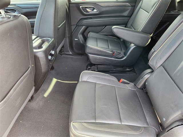 Used 2022 GMC Yukon SLT w/ SLT Premium Package image 15
