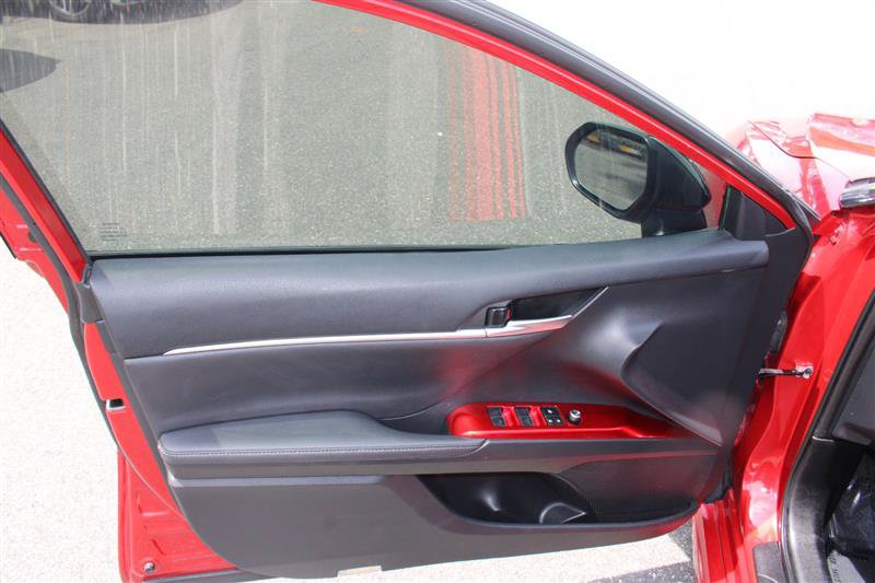 Used 2023 Toyota Camry XSE w/ Navigation Package FWD image 9
