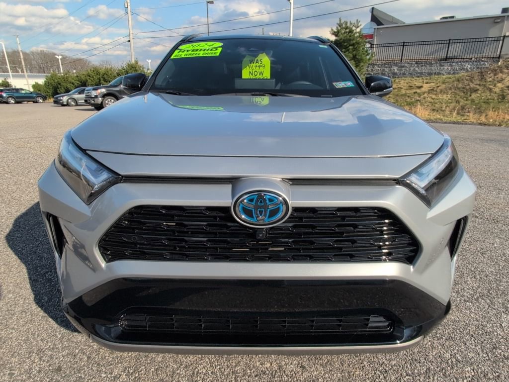 Used 2024 Toyota RAV4 XSE w/ Advanced Technology Package AWD/4WD image 11