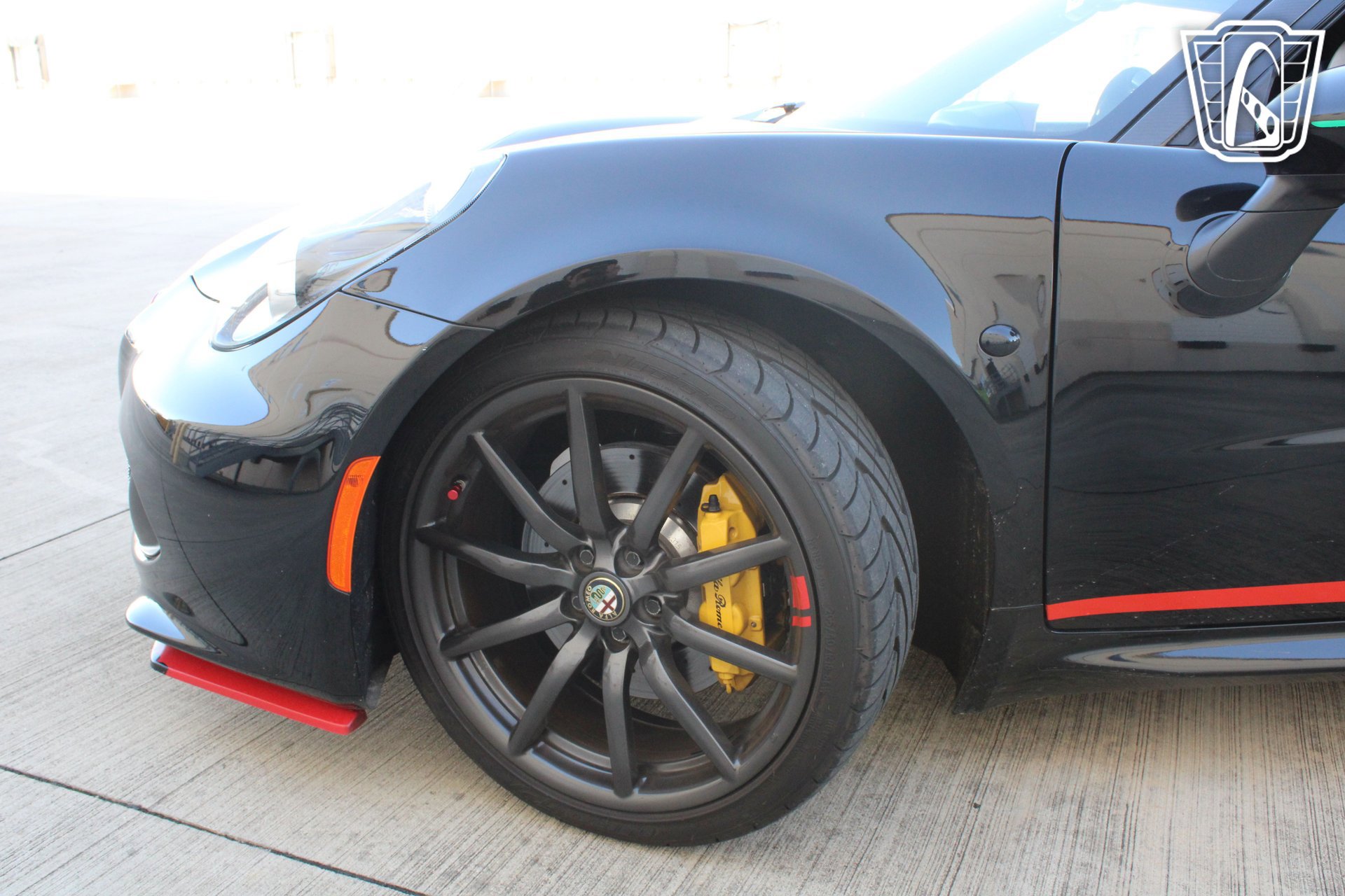 Used 2016 Alfa Romeo 4C Spider w/ Convenience Group - Spider image 37