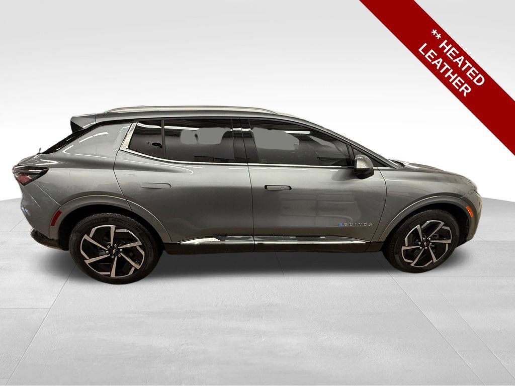 Used 2024 Chevrolet Equinox EV LT w/ LPO, All-Weather Mat Package image 8