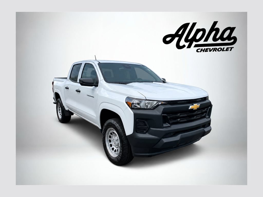 Used 2025 Chevrolet Colorado W/T RWD image 1