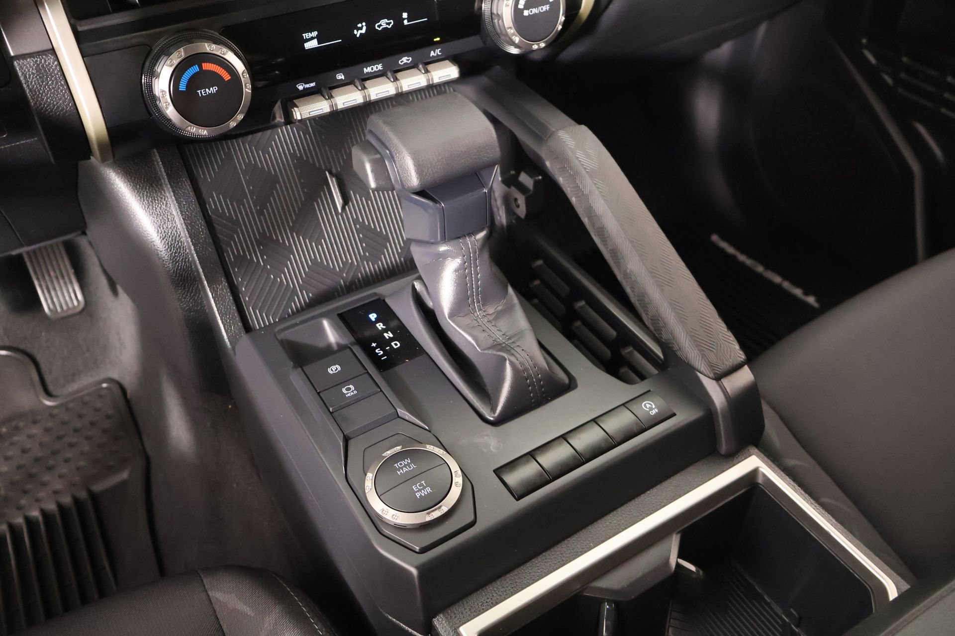Used 2025 Toyota Tacoma SR5 RWD image 7
