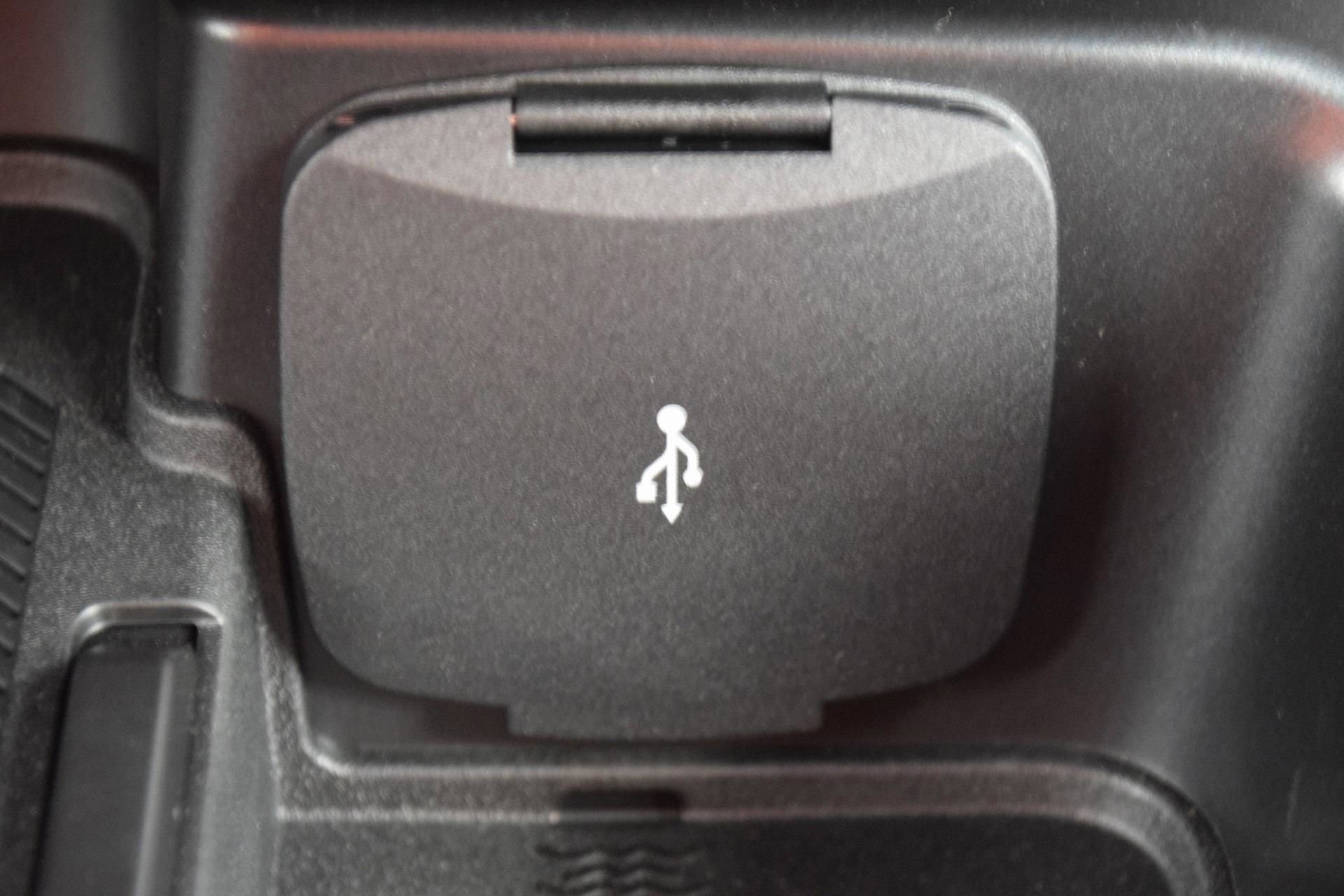 New 2025 Ford Bronco Raptor image 16