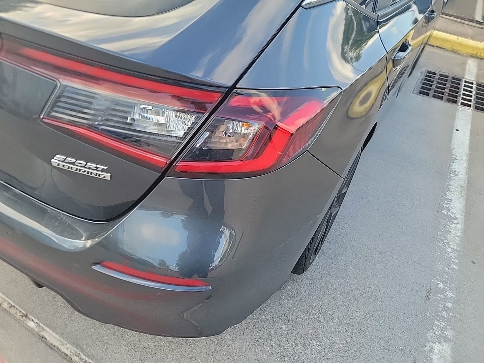 Used 2023 Honda Civic Sport Touring image 5