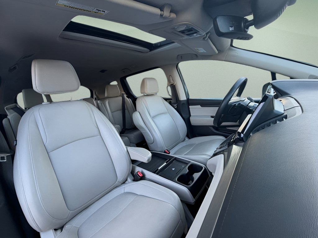 Used 2025 Honda Odyssey EX-L image 6