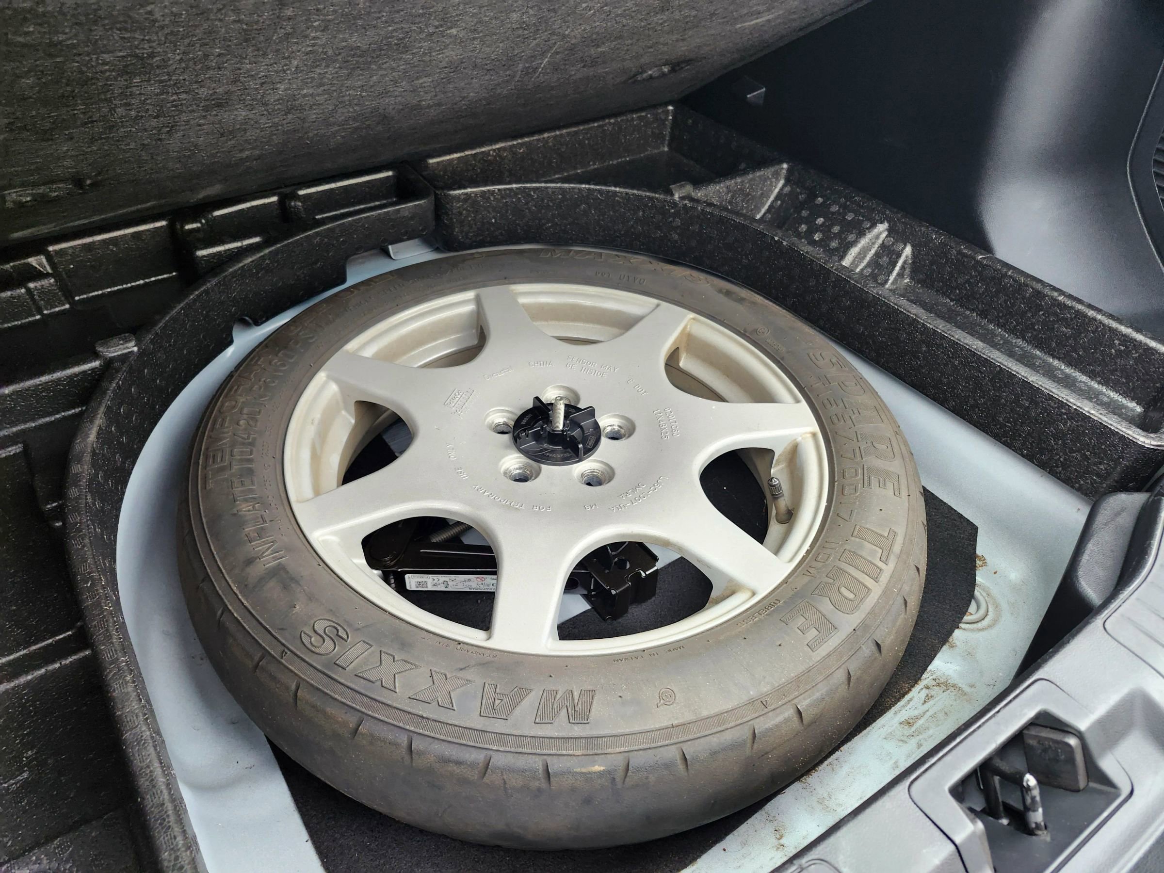 Used 2020 Ford Escape S FWD image 28