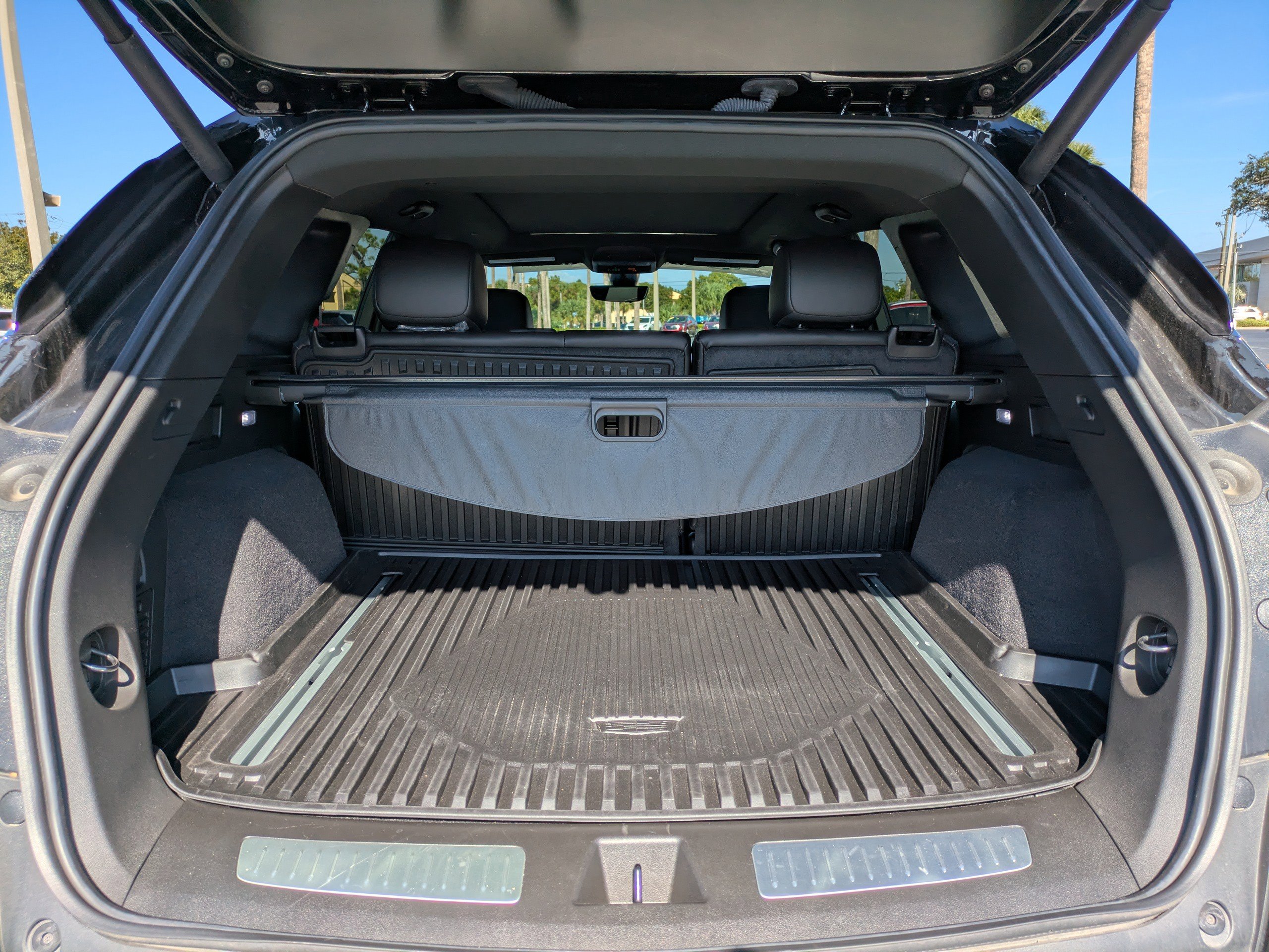 Certified 2025 Cadillac XT5 Premium Luxury w/ Technology Package image 11