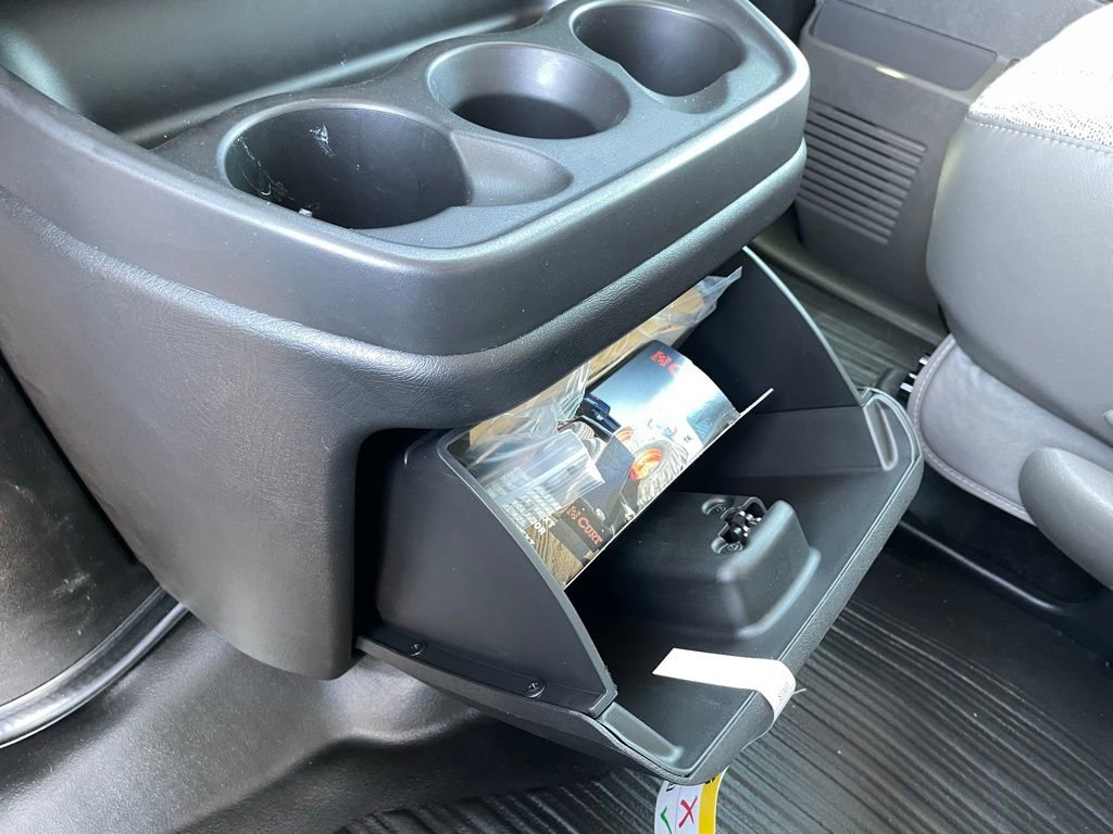 New 2025 Chevrolet Express 3500 w/ Power Convenience Package image 22