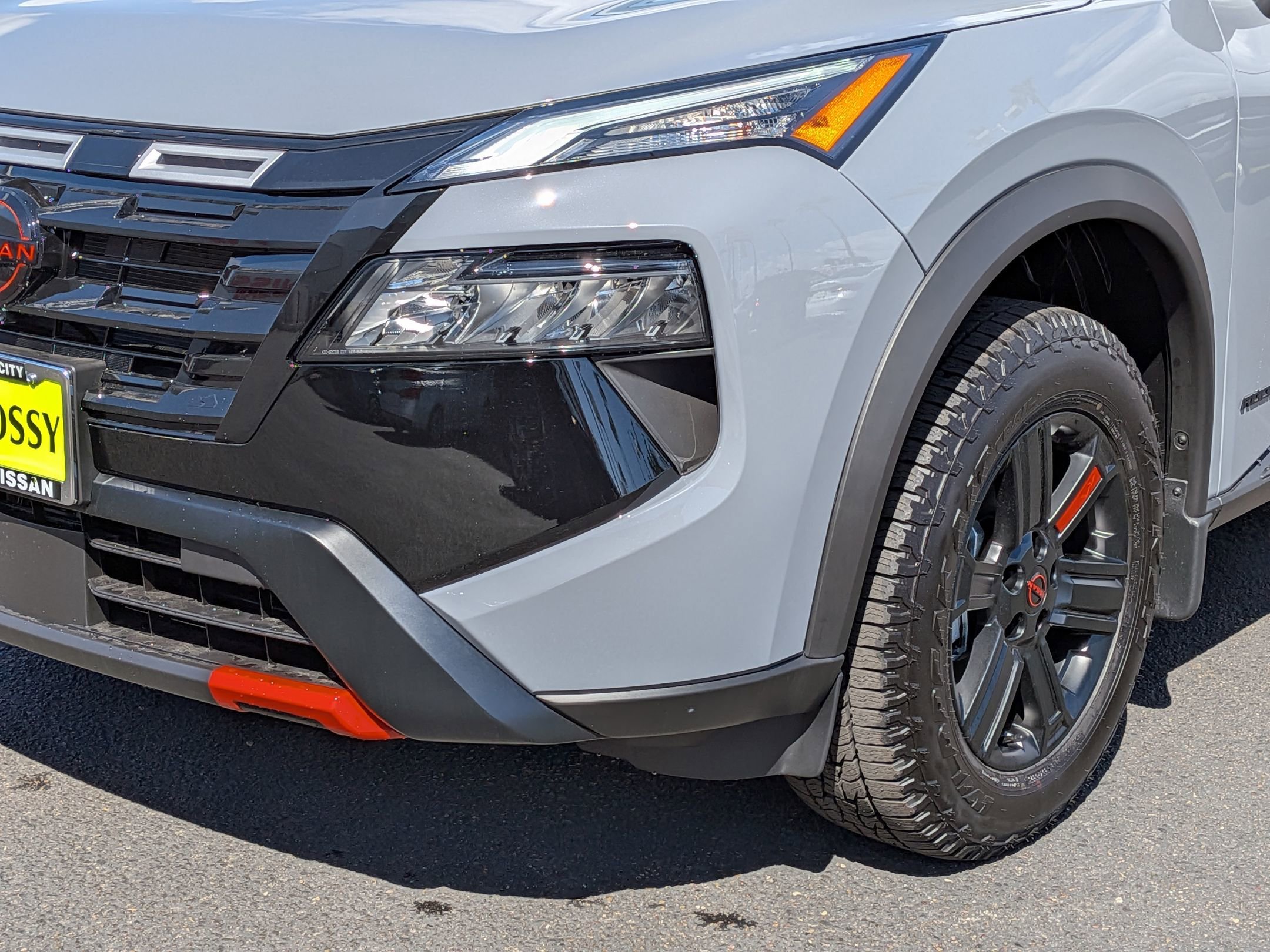 New 2026 Nissan Rogue SV image 10