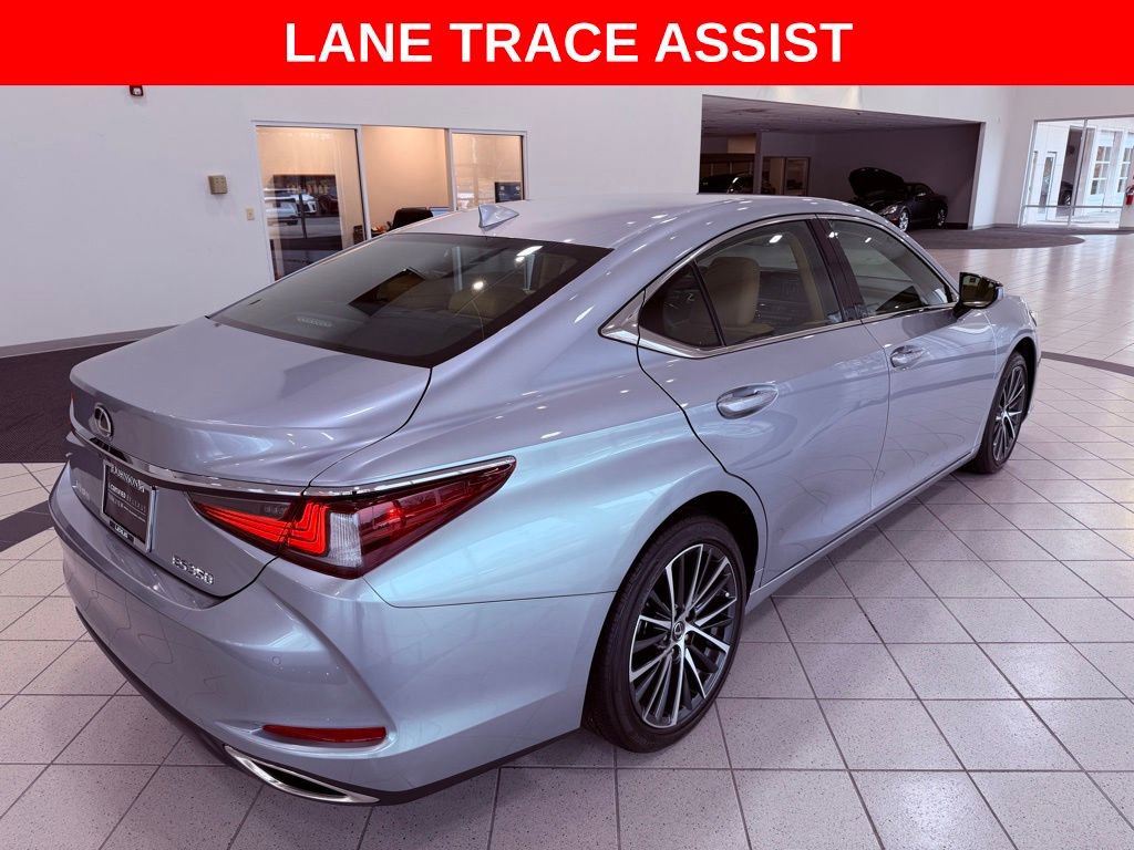 Certified 2022 Lexus ES 350 w/ Premium Package image 7
