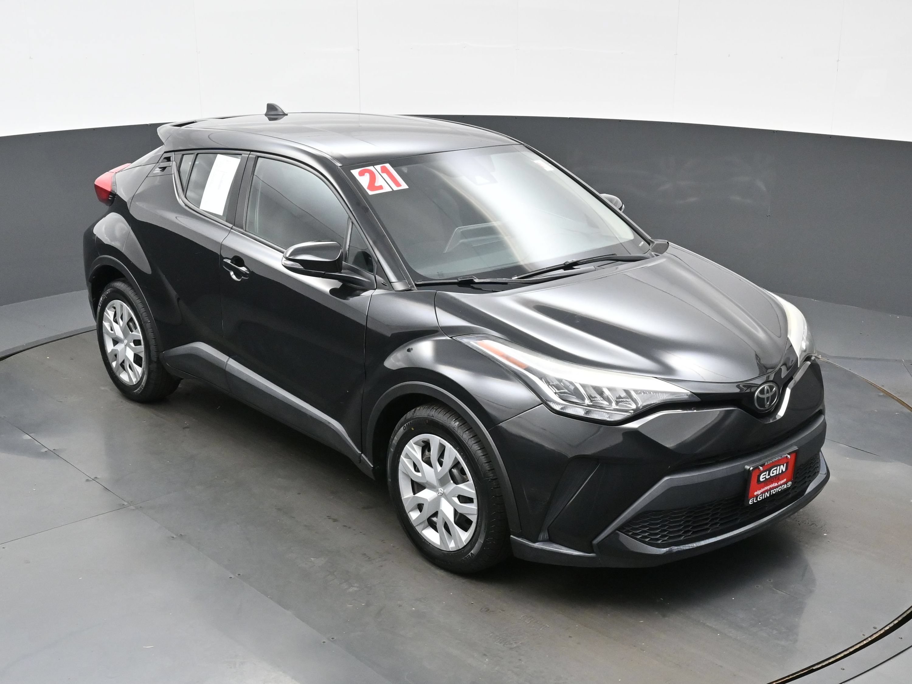 Used 2021 Toyota C-HR LE FWD image 32