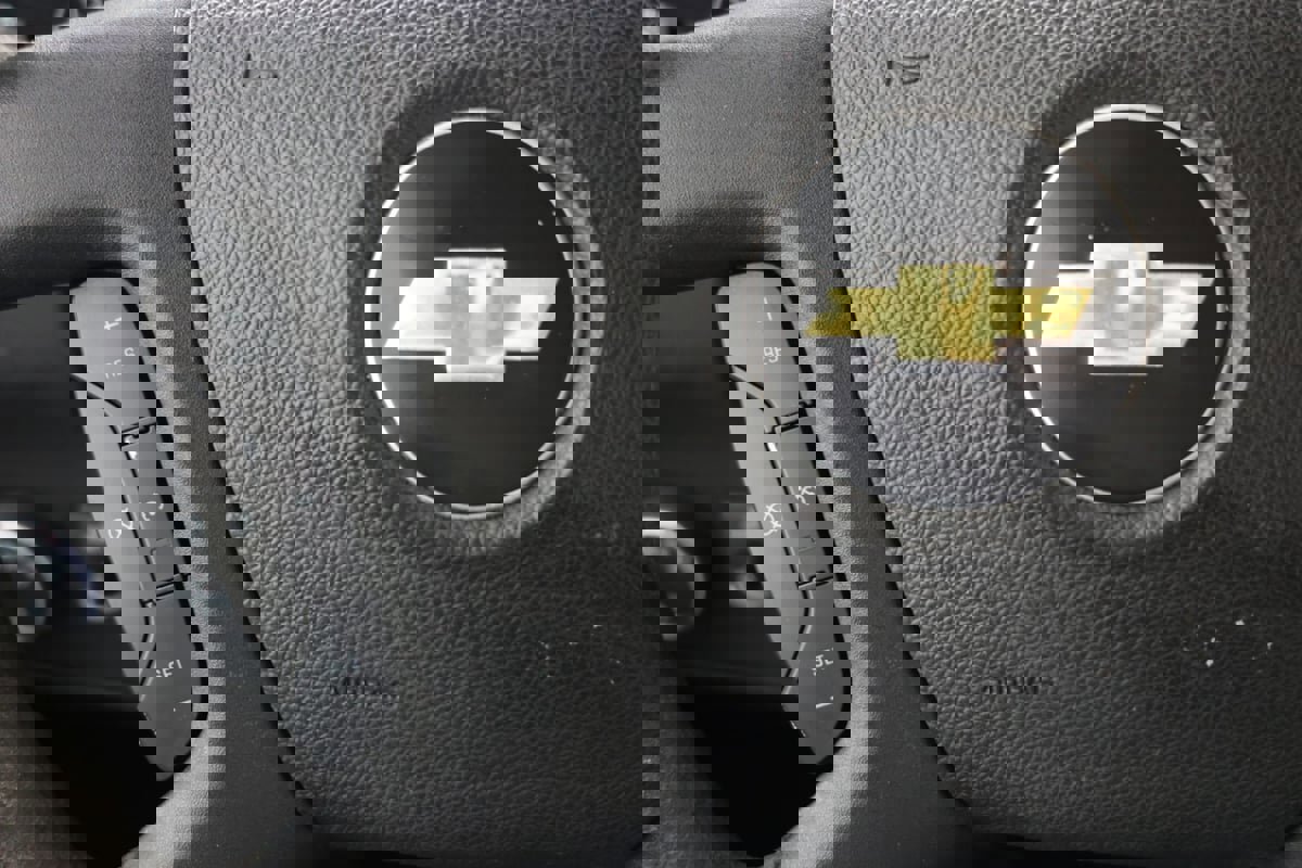 Used 2019 Chevrolet Express 3500 LT w/ LT Preferred Equipment Group RWD image 23