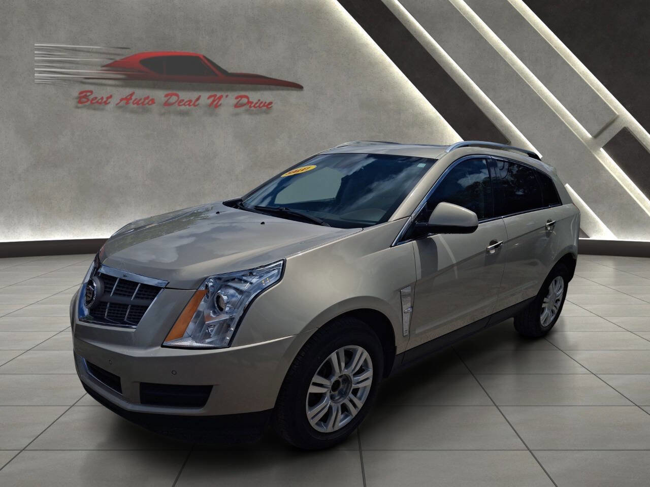 Used 2010 Cadillac SRX Luxury image 2