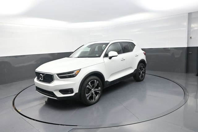 Used 2020 Volvo XC40 T4 Inscription w/ Protection Package Premier FWD image 39