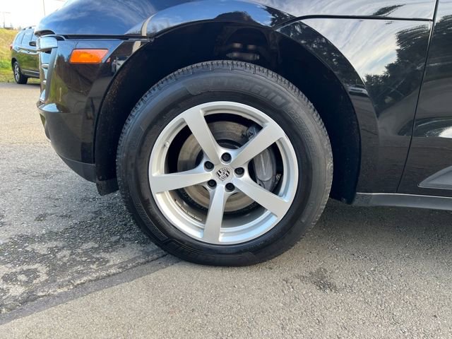 Used 2018 Porsche Macan image 28