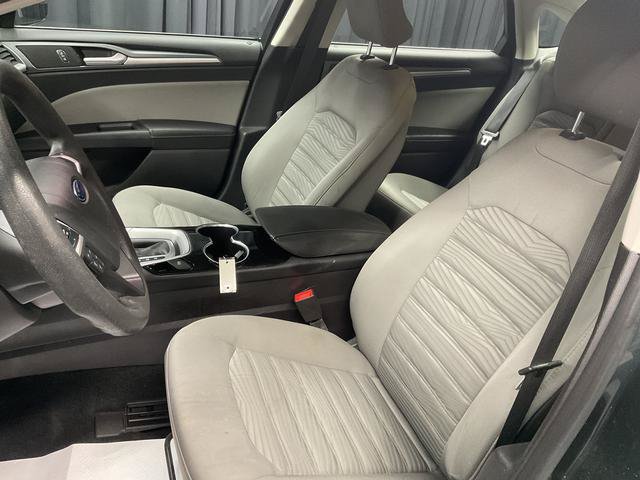 Used 2016 Ford Fusion S FWD image 12