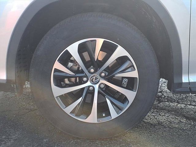 Used 2022 Lexus RX 350L Premium image 25