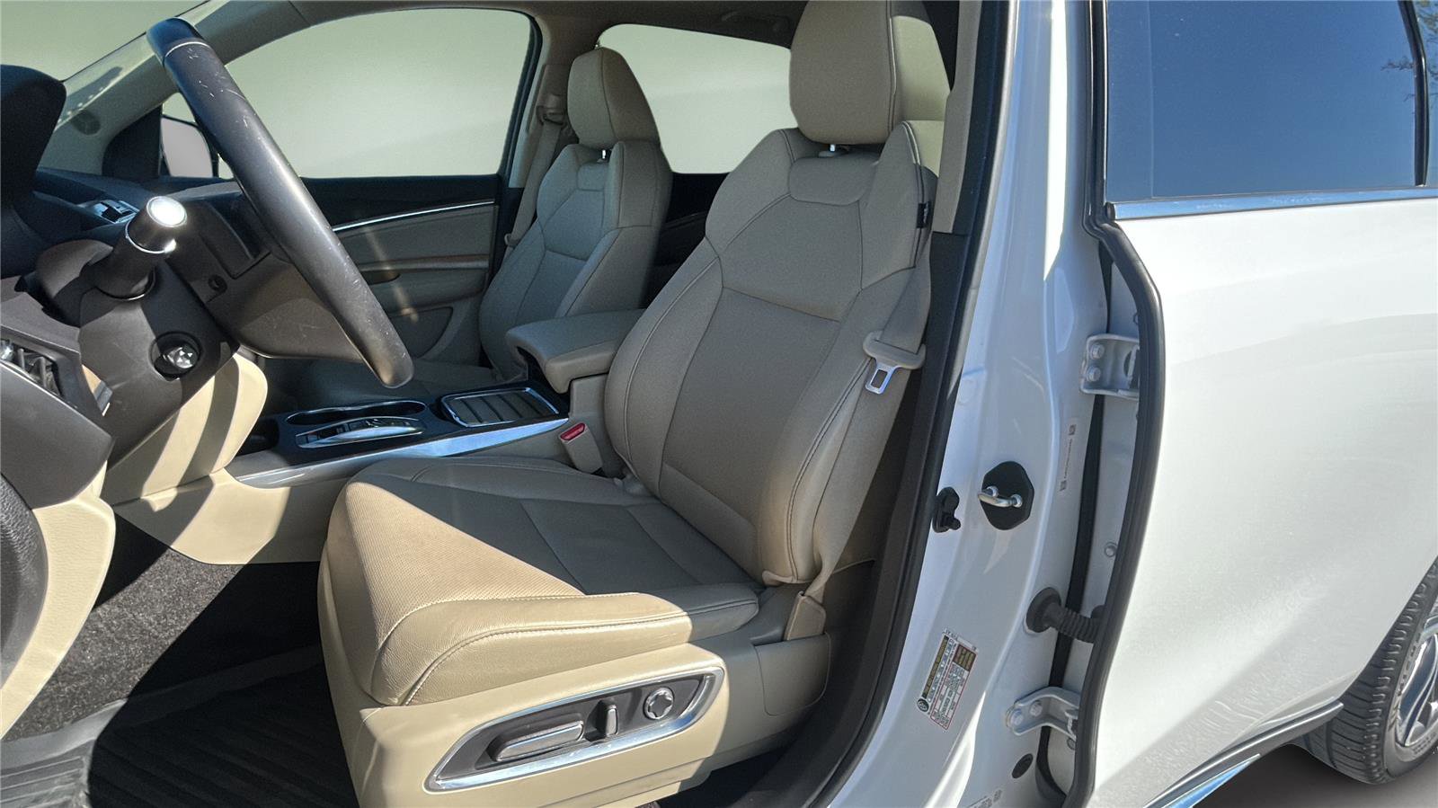 Used 2020 Acura MDX FWD w/ Technology Package image 12