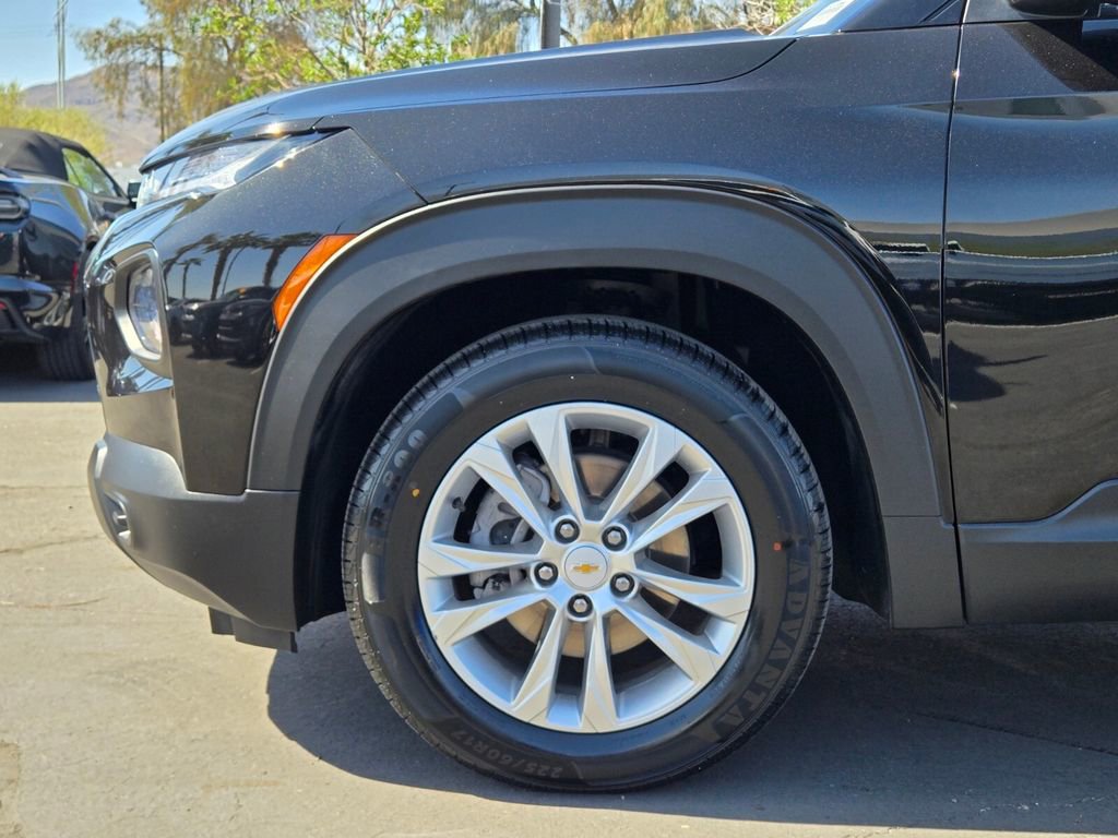 Used 2021 Chevrolet TrailBlazer LS FWD image 9