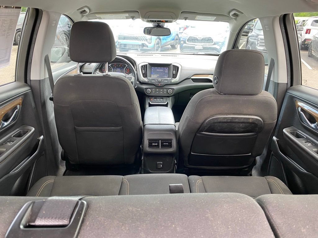 Used 2021 GMC Terrain SLE FWD image 25