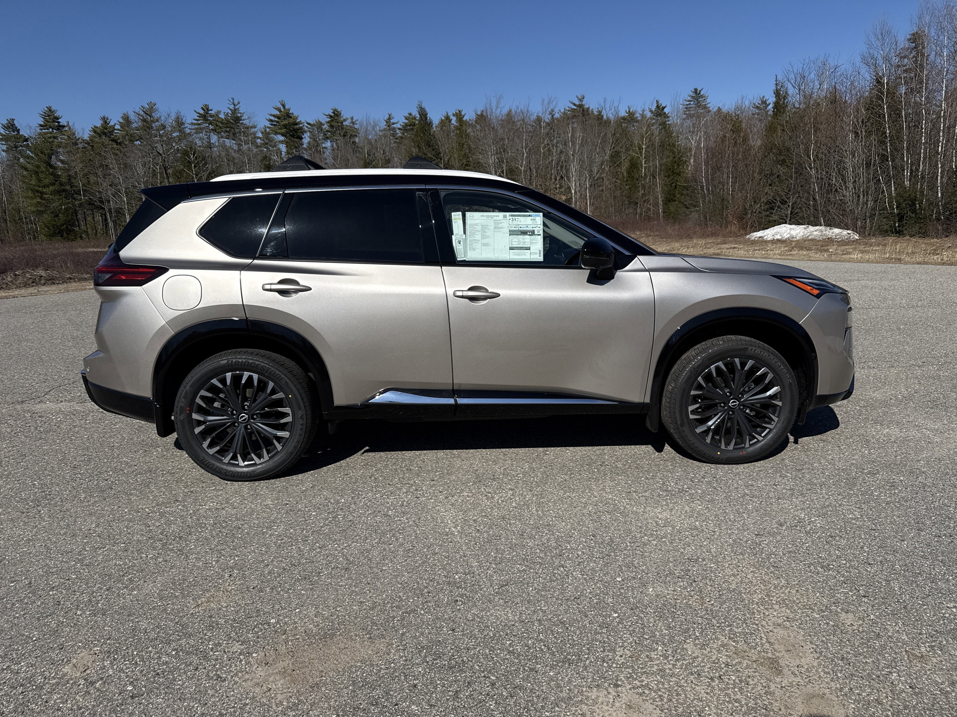 New 2026 Nissan Rogue Platinum image 5