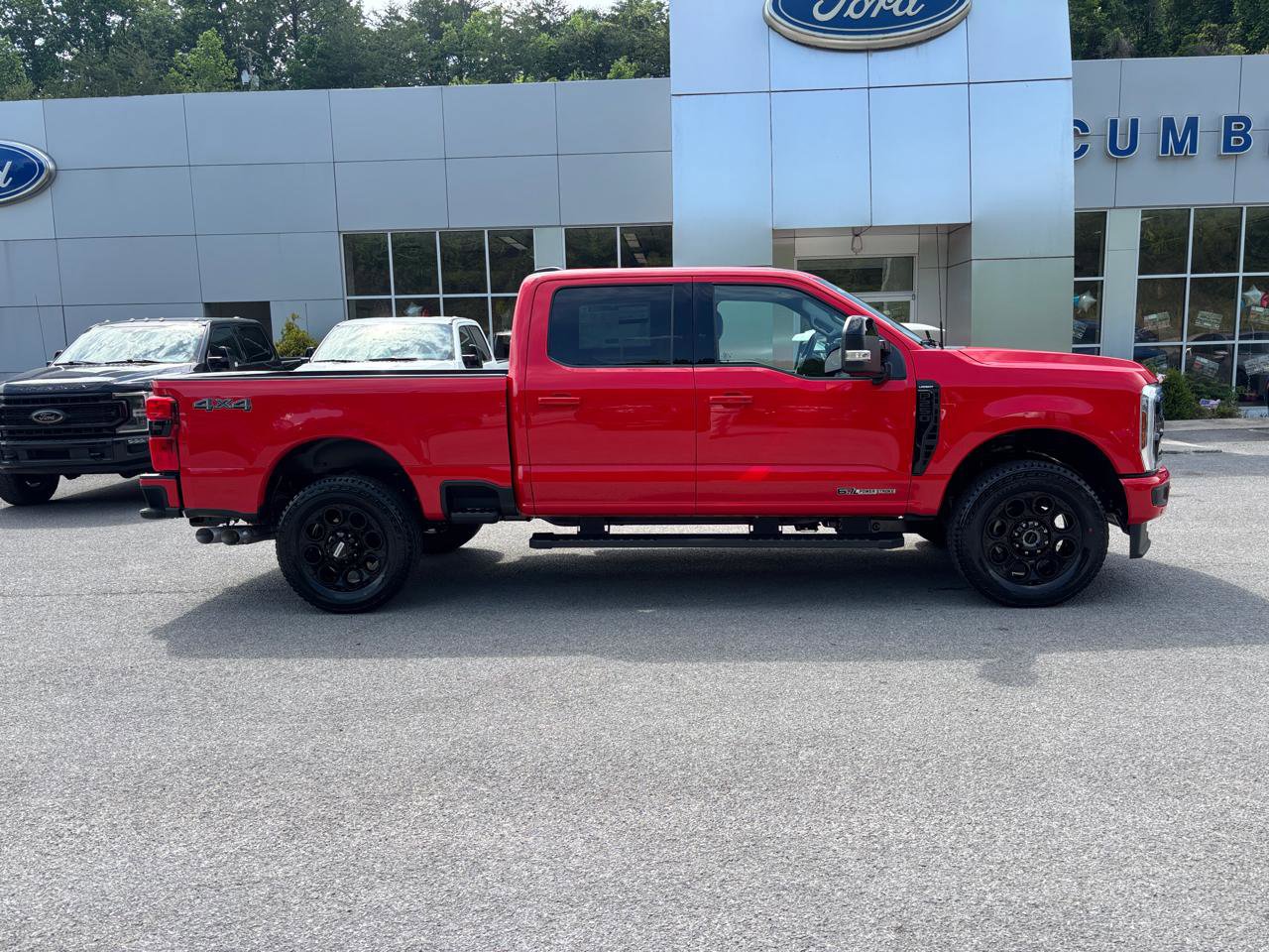 New 2026 Ford F250 Lariat w/ Black Appearance Package AWD/4WD image 7