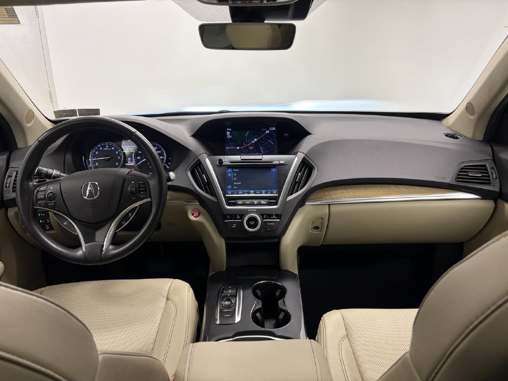 Used 2020 Acura MDX w/ Technology Package AWD/4WD image 2