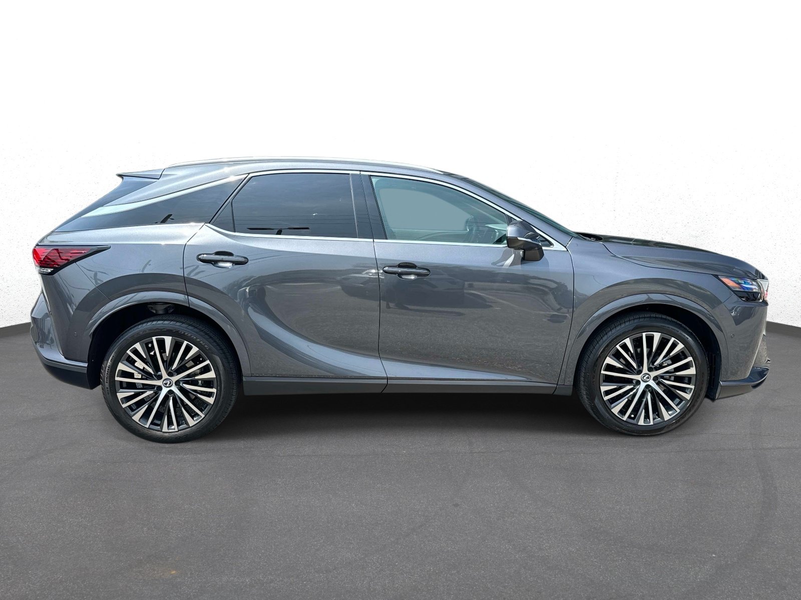 Used 2024 Lexus RX 350 Premium Plus w/ Convenience Package FWD image 2