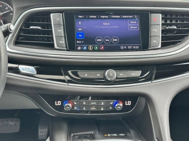 Used 2024 Buick Enclave Avenir w/ Avenir Technology Package AWD/4WD image 15
