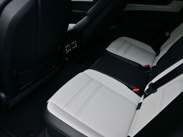 New 2026 Porsche Cayenne E-Hybrid image 20