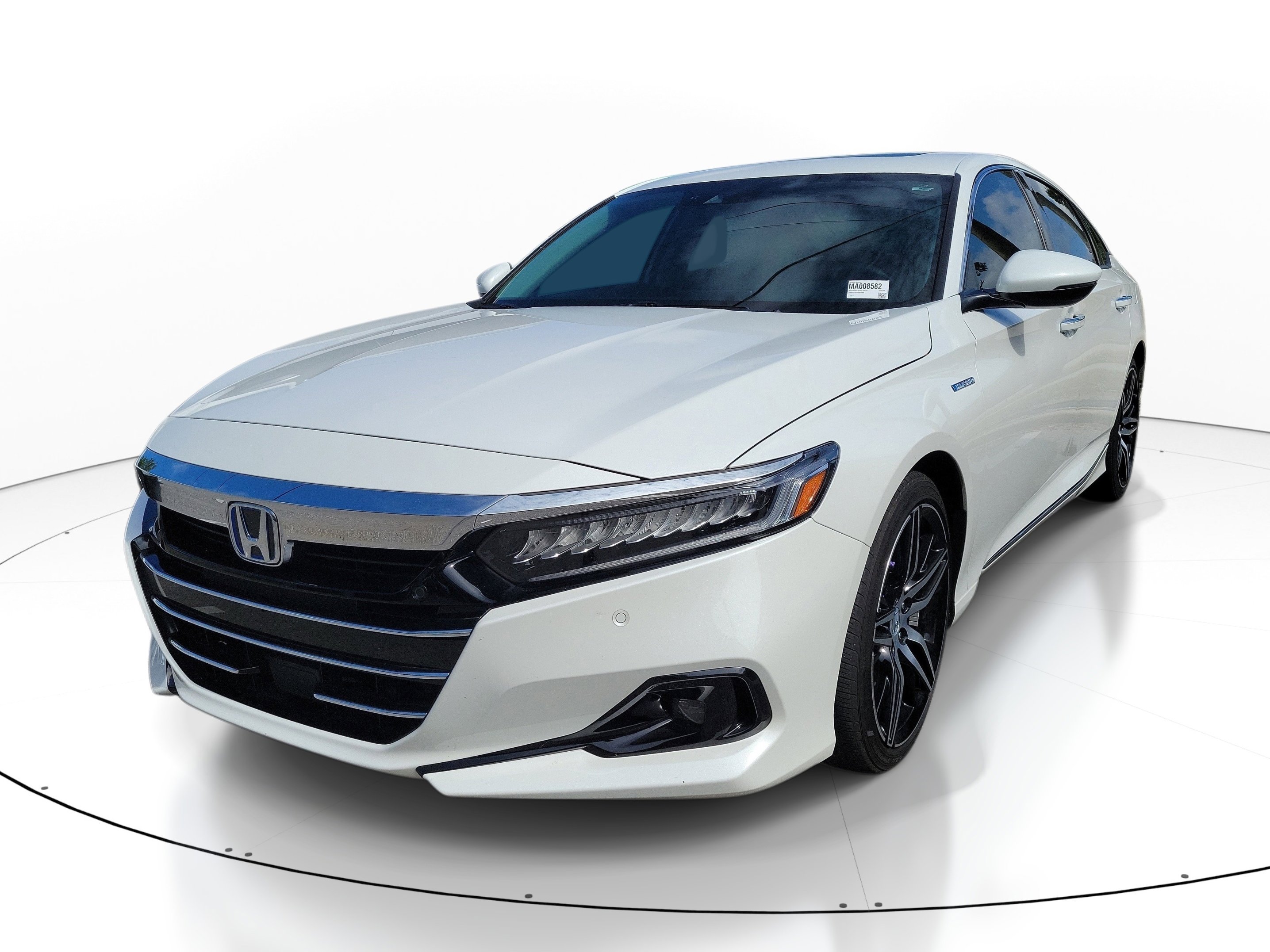 Used 2021 Honda Accord Touring image 3