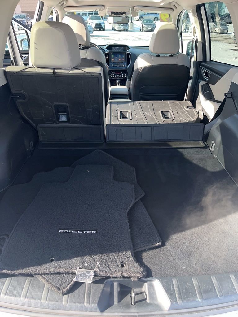 Used 2019 Subaru Forester Limited image 16