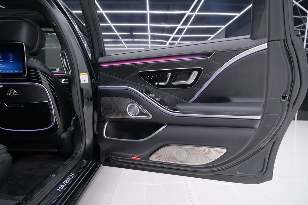 Used 2024 Mercedes-Benz Maybach S 680 4MATIC image 37