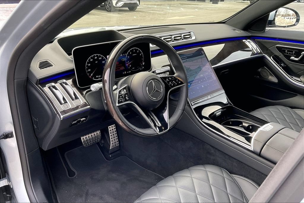 Used 2026 Mercedes-Benz S 580 4MATIC Sedan image 11